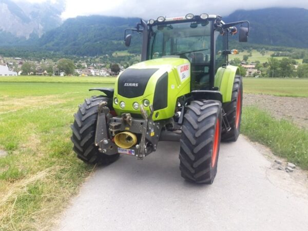 z 2011 Claas Axos 330 CX | 4WD - Image 4