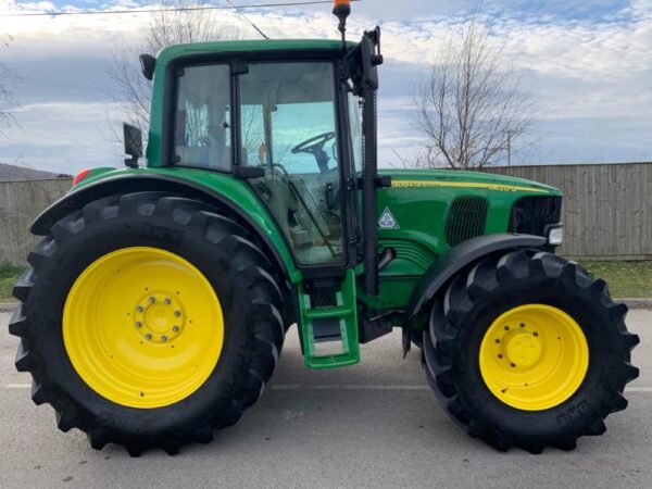 2001 John Deere 6420S Tractor 4WD