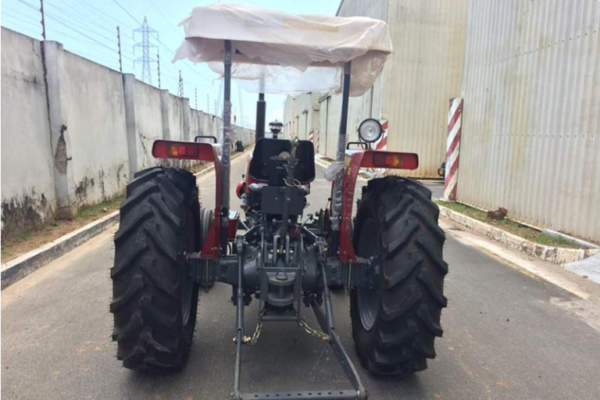 2005 Massey Ferguson 260 - Image 2