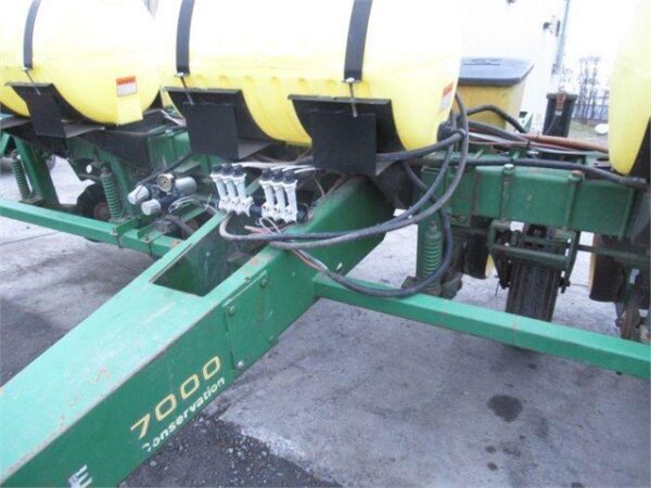 z 6 Rows JOHN DEERE 7000