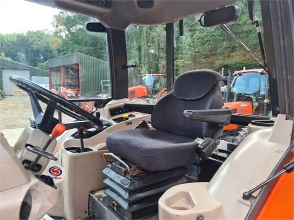 2014 KUBOTA M8560 - Image 3