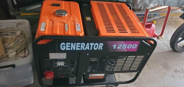 Generator 3 Phase Petrol. 10 kva